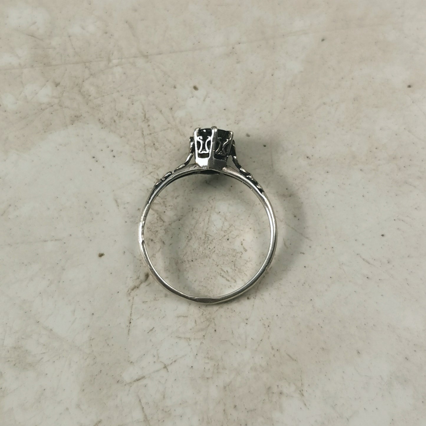 Estate Sterling Silver Art Deco Style Ring with Genuine Green Sapphire