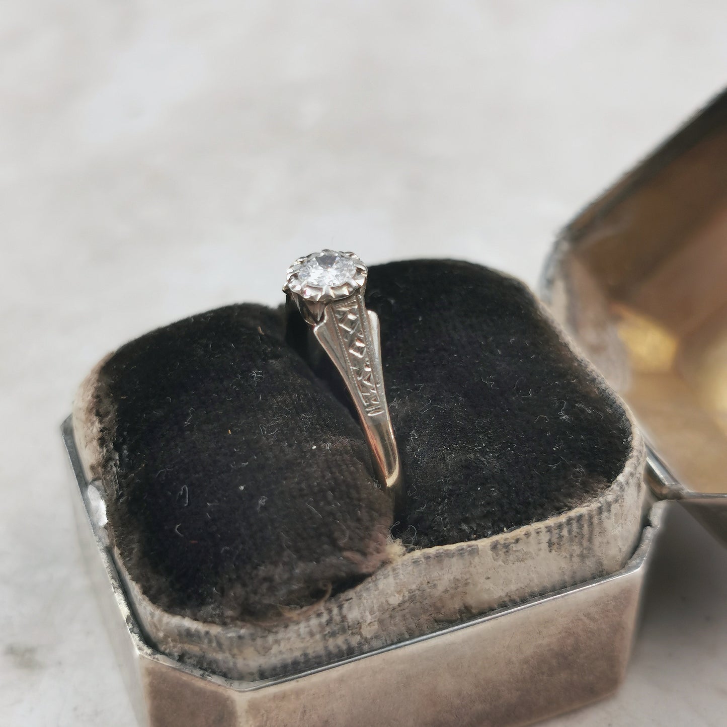 Vintage 9ct & Platinum Old European Cut Diamond Solitaire Ring