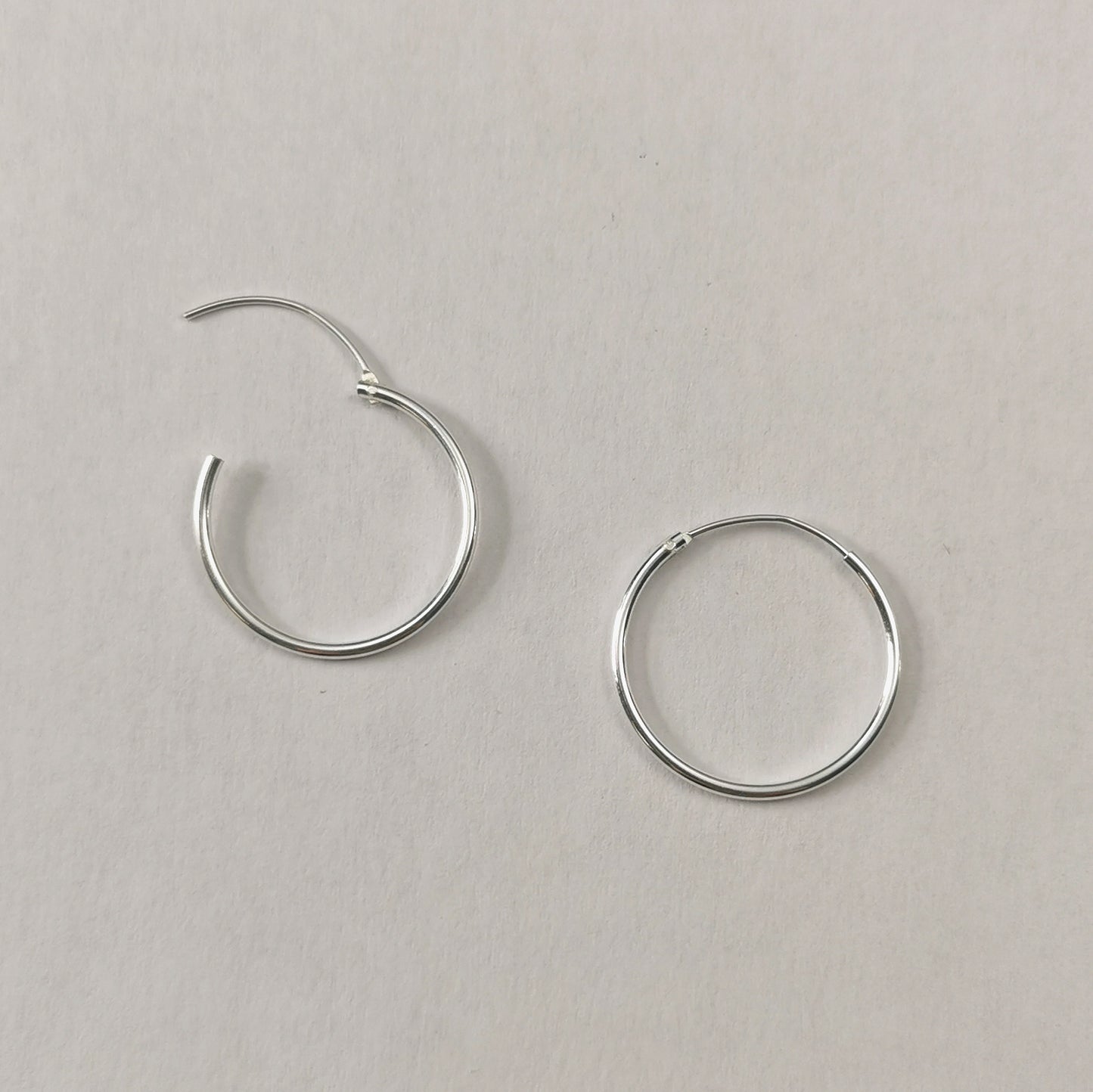 New Sterling Silver Medium Sleeper Hoops