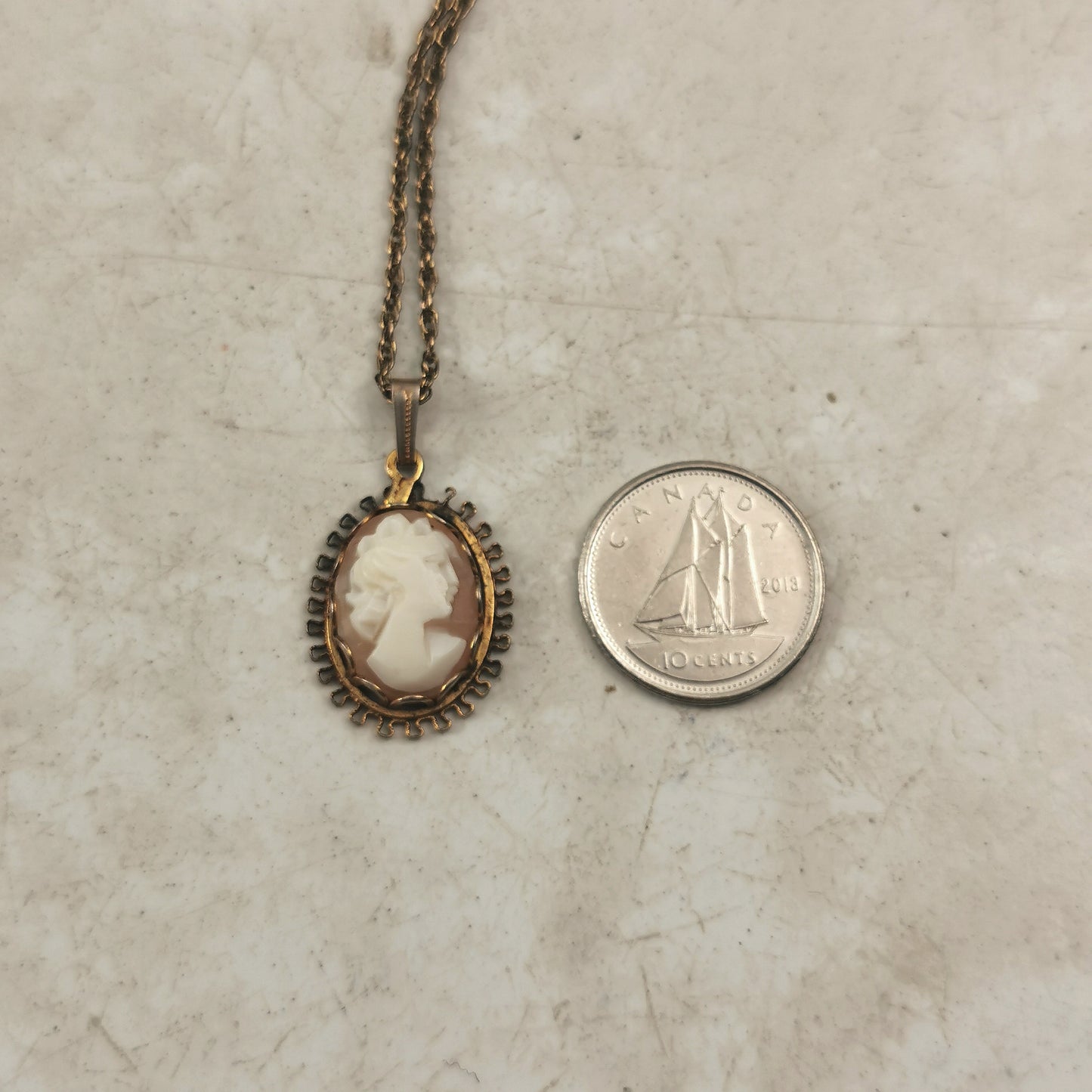 Vintage Gold Filled Cameo Necklace