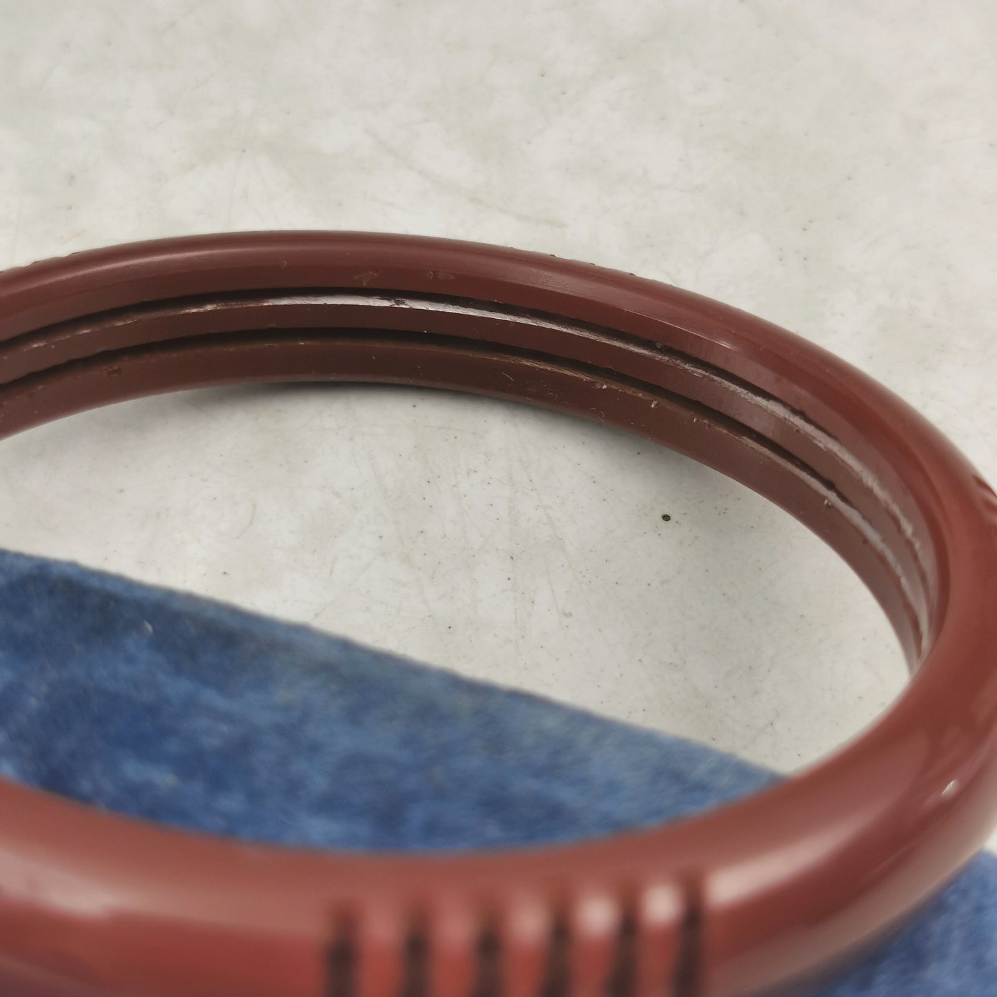 Vintage Brown Cut-out Bakelite Bangle
