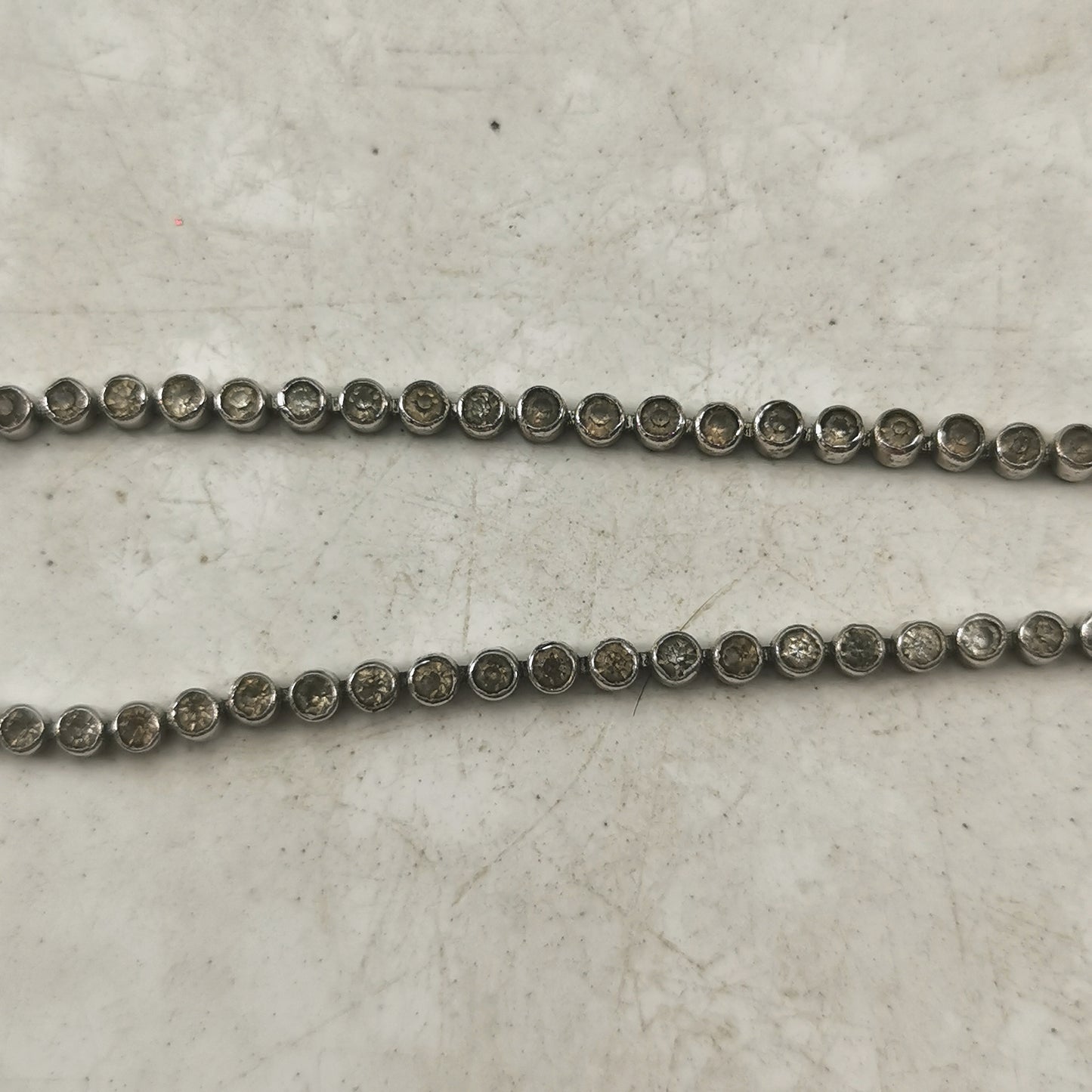 Vintage Pot Metal Rhinestone Collar Line Necklace