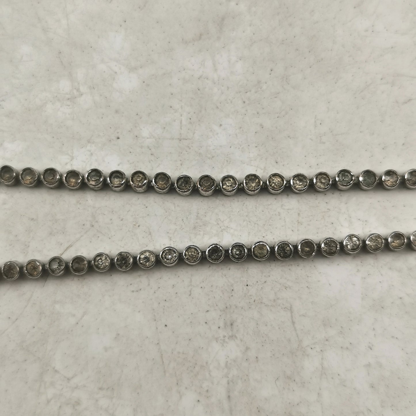 Vintage Pot Metal Rhinestone Collar Line Necklace