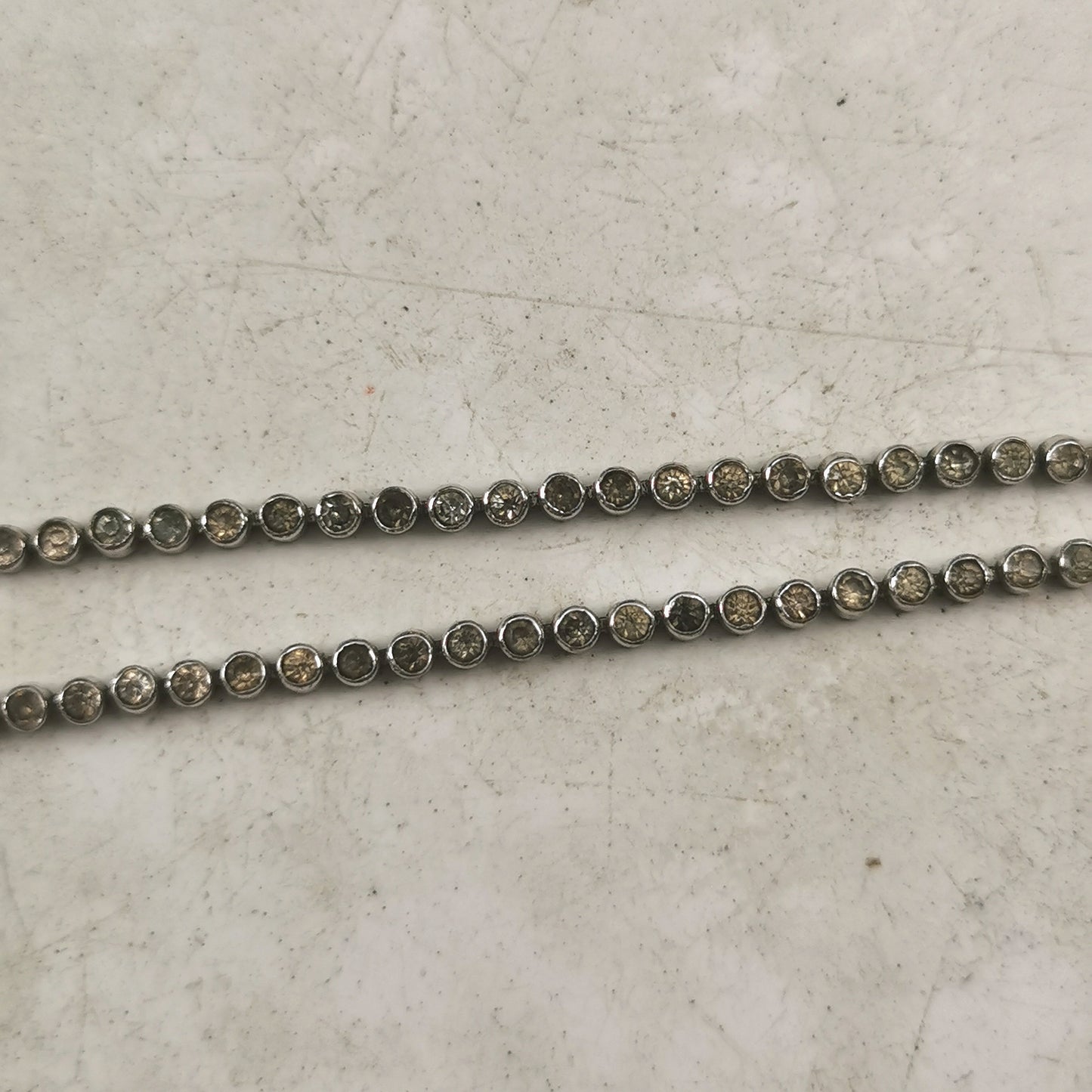 Vintage Pot Metal Rhinestone Collar Line Necklace