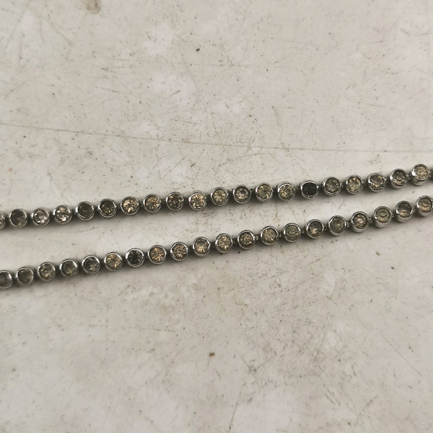 Vintage Pot Metal Rhinestone Collar Line Necklace