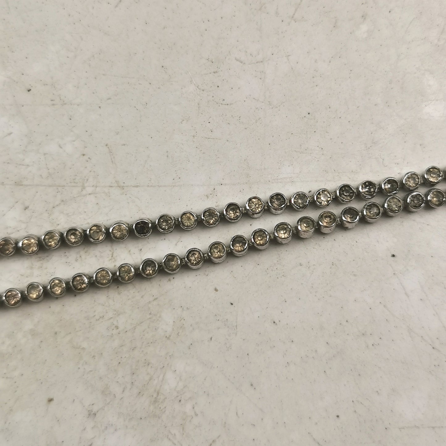 Vintage Pot Metal Rhinestone Collar Line Necklace