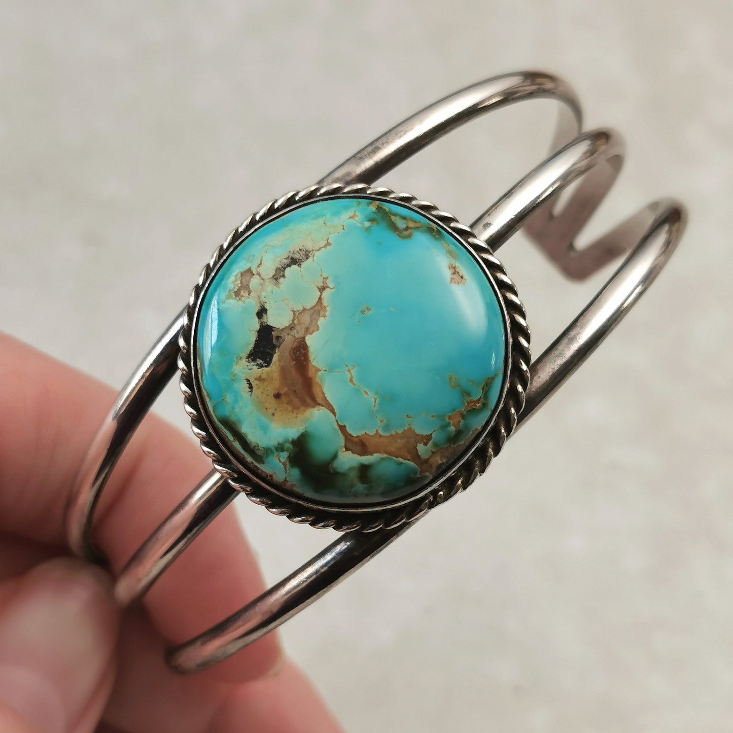 Vintage South Western Sterling Silver & Turquoise Adjustable Cuff Bracelet