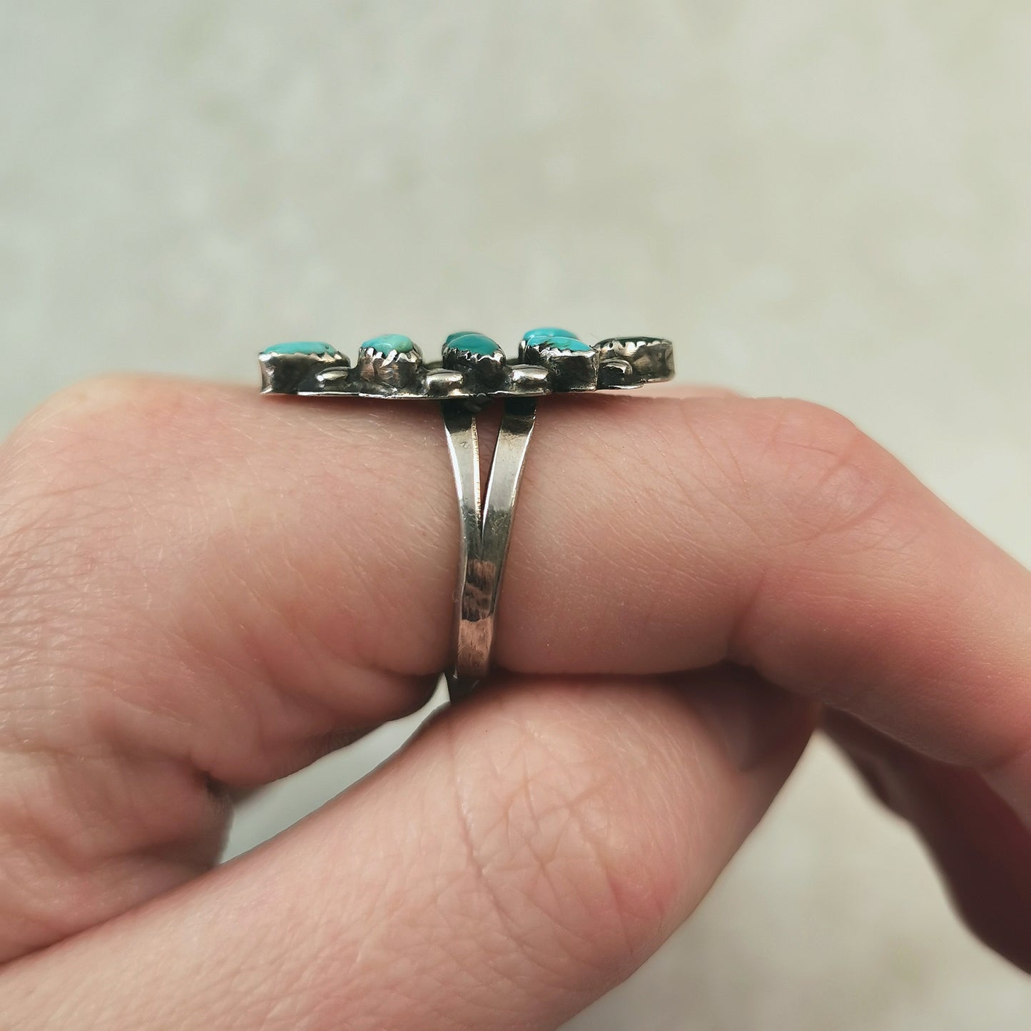 Vintage Sterling Silver & Turquoise Petit Point Ring