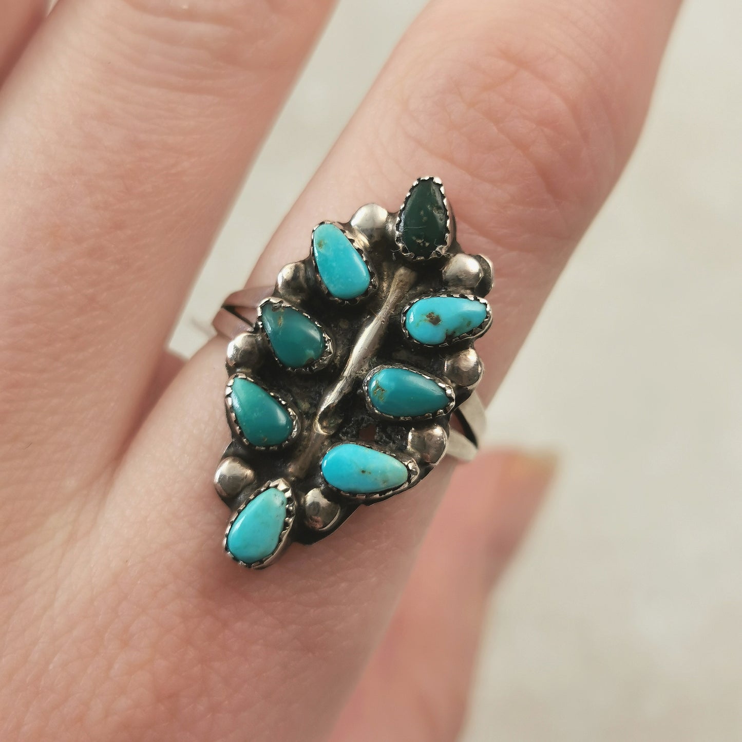 Vintage Sterling Silver & Turquoise Petit Point Ring