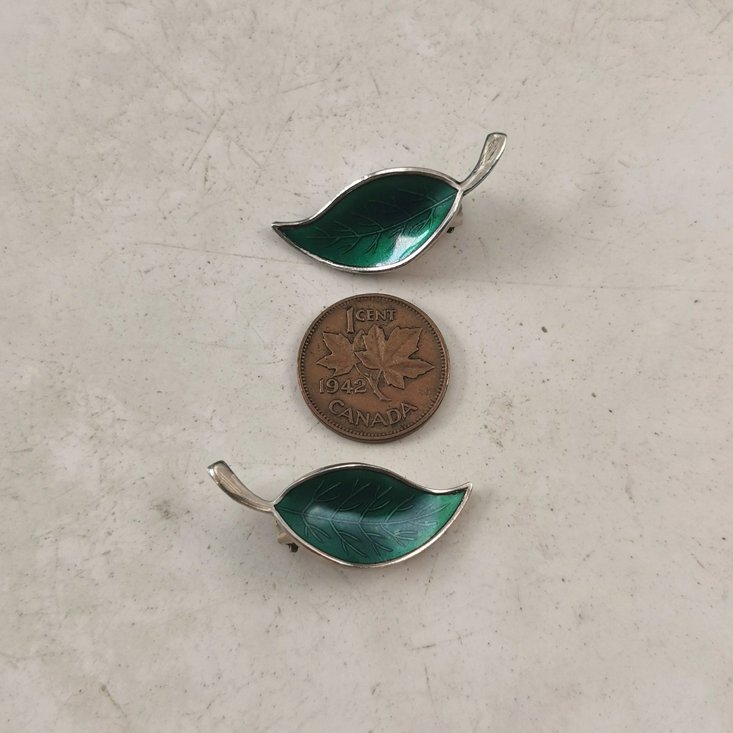 Vintage Meka Denmark Sterling Silver Green Enamel Leaf Ear Clips