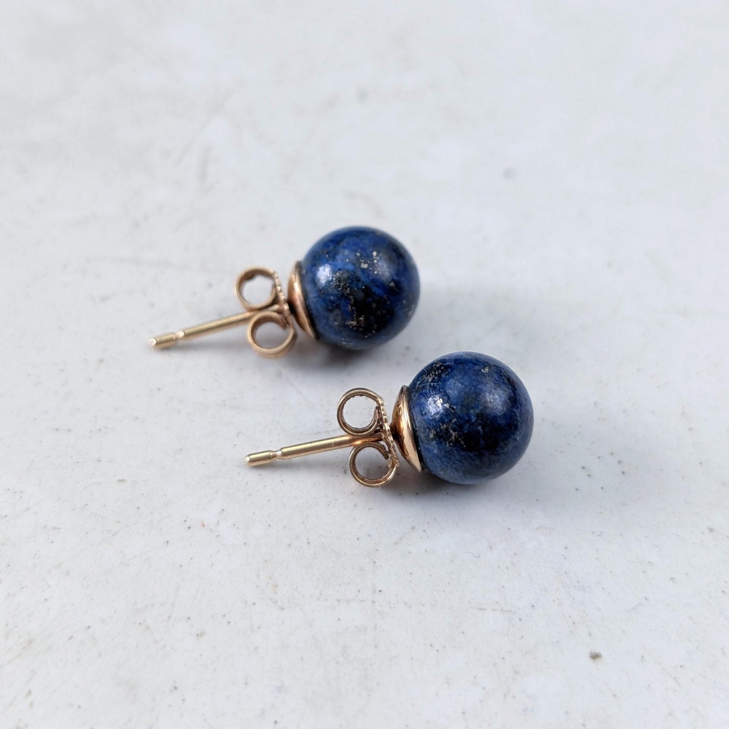 Estate 14k Yellow Gold Lapis Lazuli Ball Stud Earrings