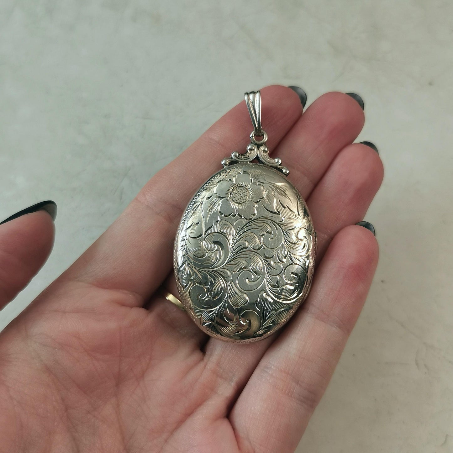 Vintage Large Sterling Silver Ornate Floral Locket