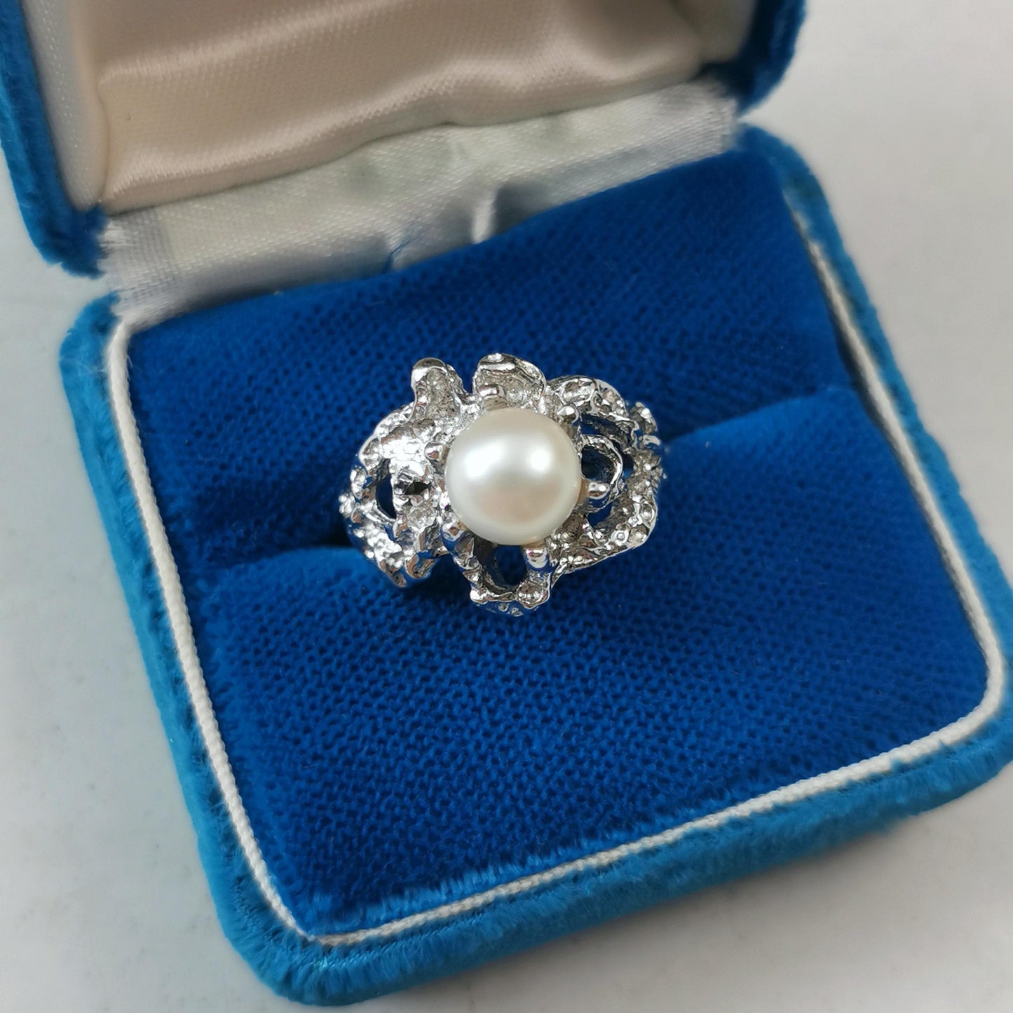 Vintage Mid-century Brutalist Sterling Silver Cultured Pearl Ring