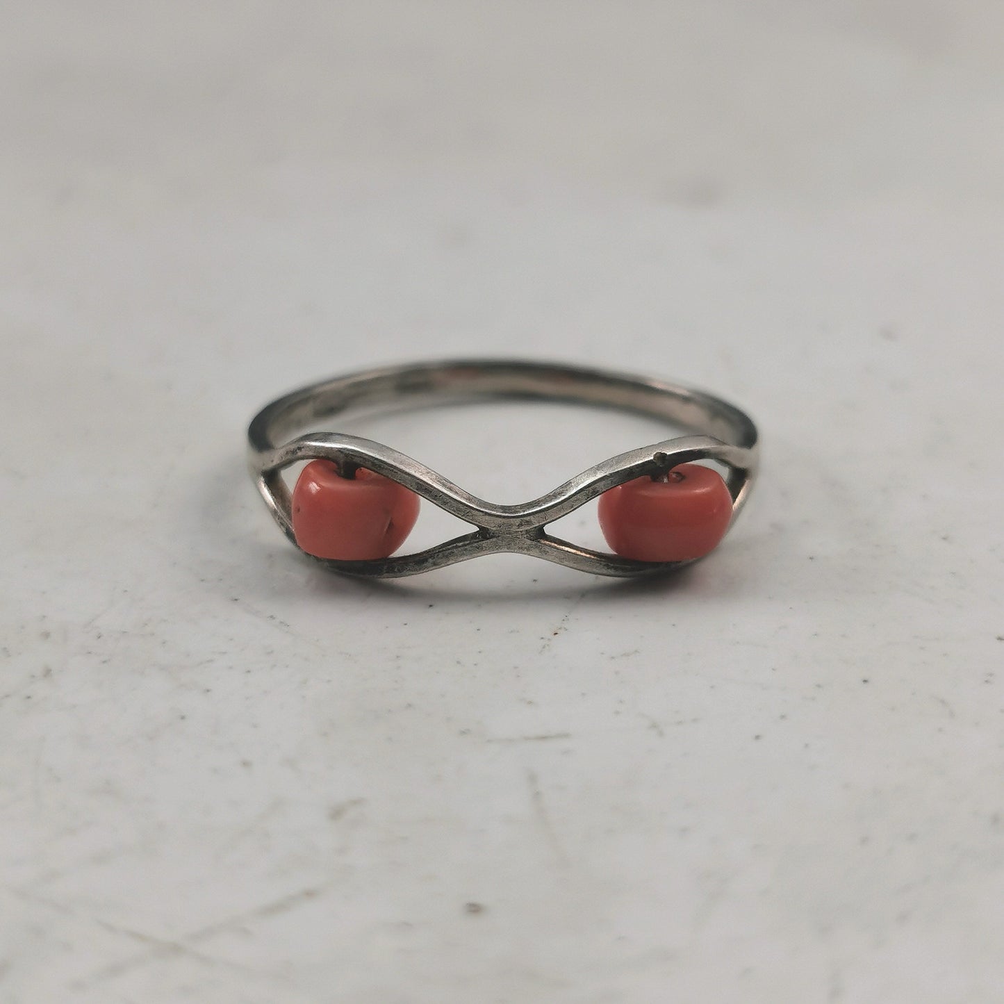 Mid-Century 800 Silver Polish Coral Rolling Ring