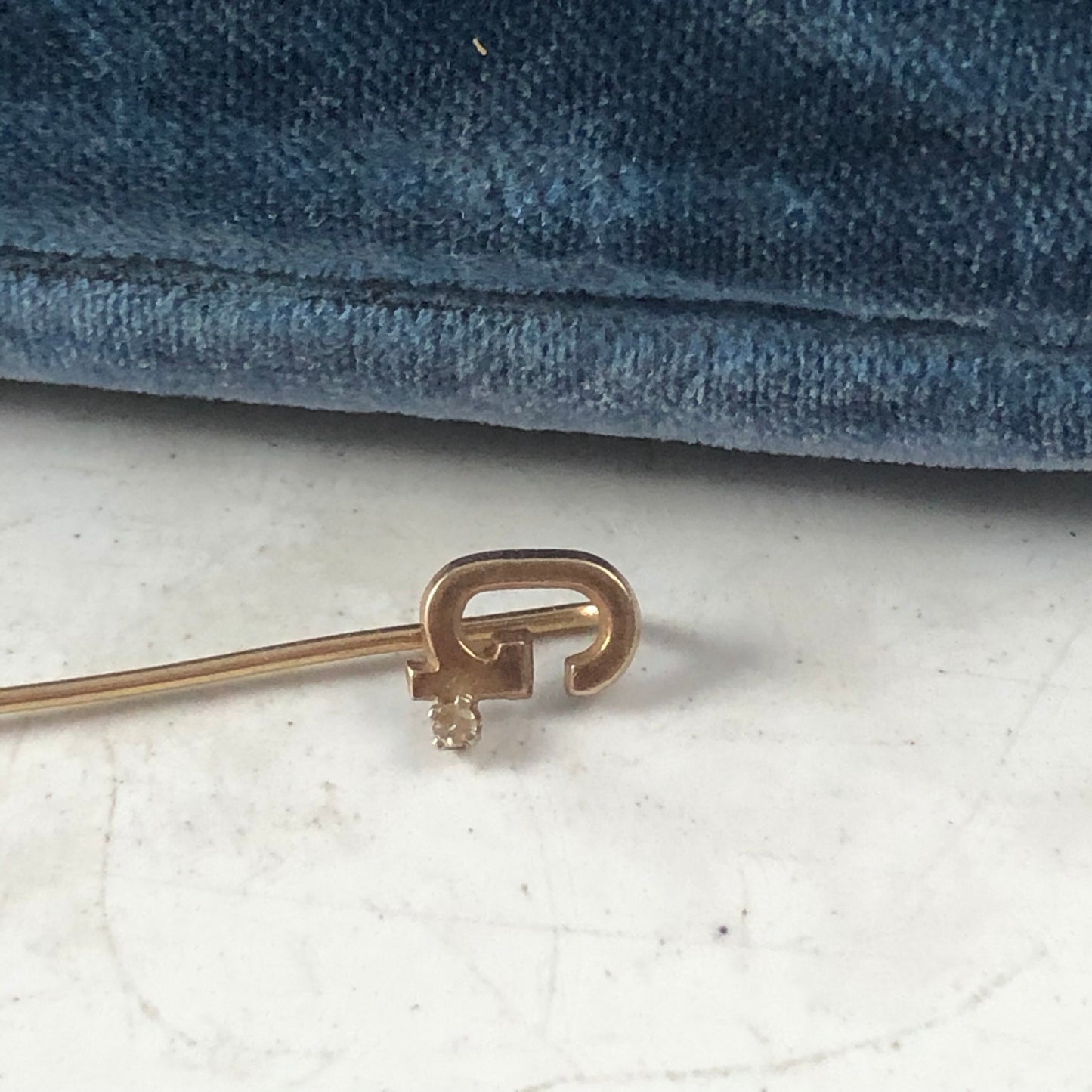 Estate Initial G Stick Pin - 10k Yellow Gold Diamond Pin