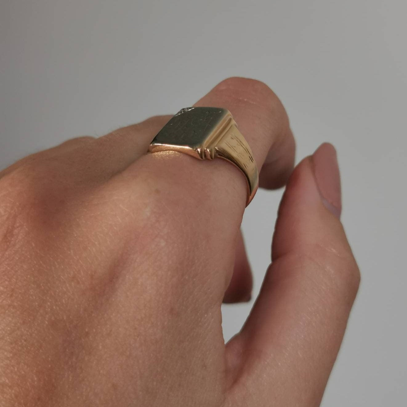 Vintage 10k Solid Gold Signet Ring with Initials HJ