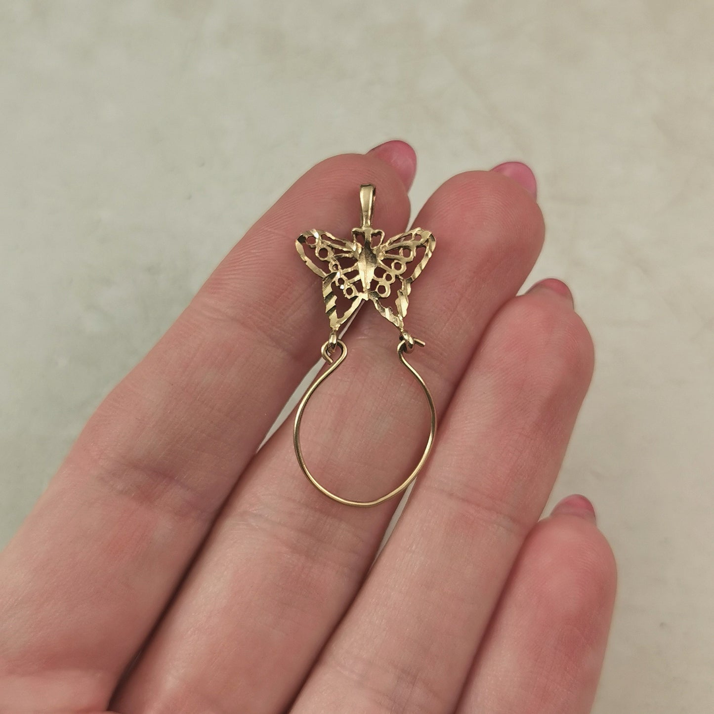 Estate 10k Yellow Gold Diamond Cut Butterfly Charm Holder Pendant