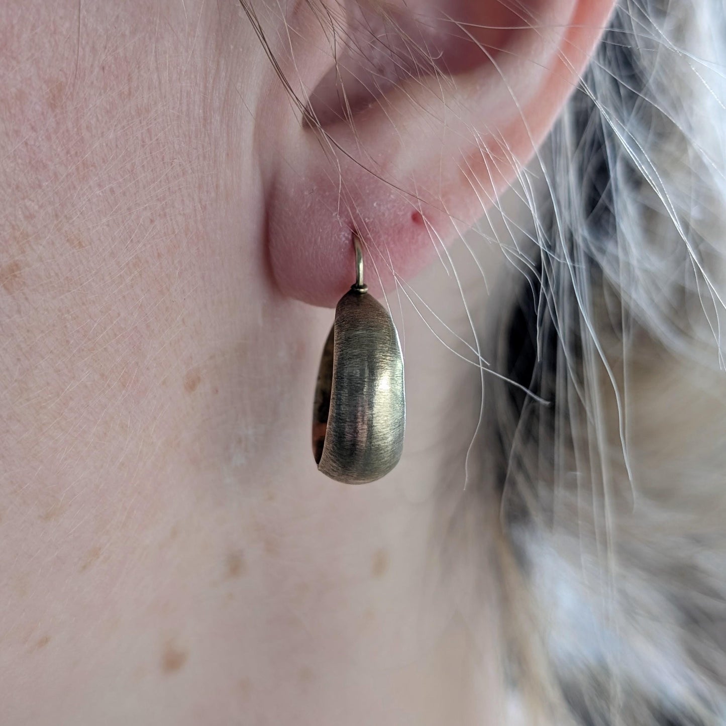 Vintage 10k Yellow Gold Satin Finish Dome Hoop Earrings