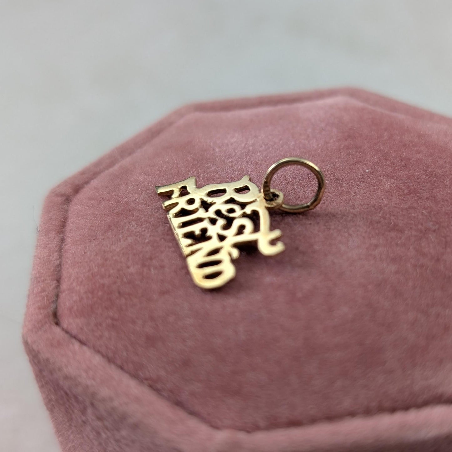 Vintage 10k Yellow Gold Best Friend Pendant