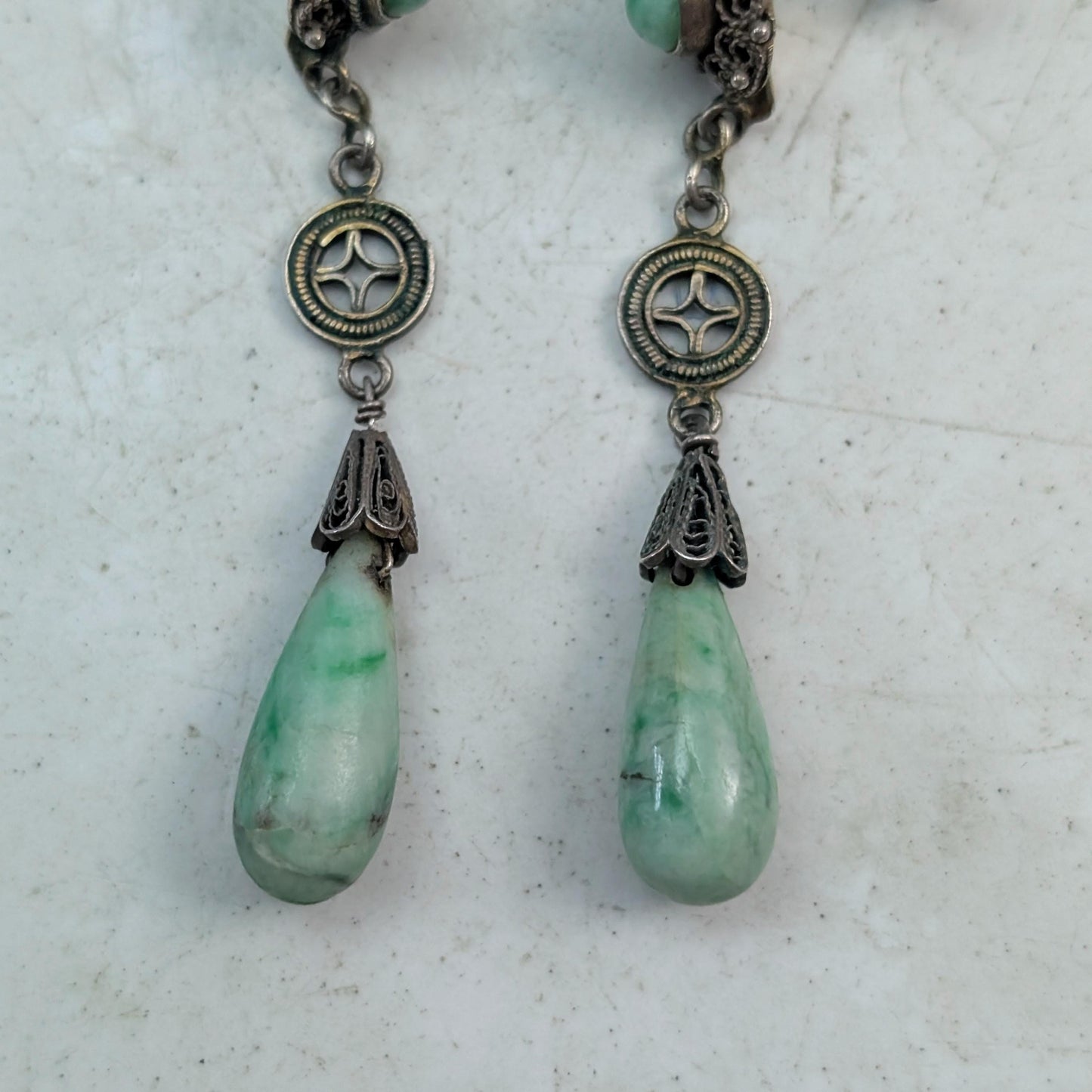 Vintage Chinese Export Jade Tear Drop Earrings - 14k Post Pierced Earrings - Gild Silver Filigree Dangle Stud Earrings