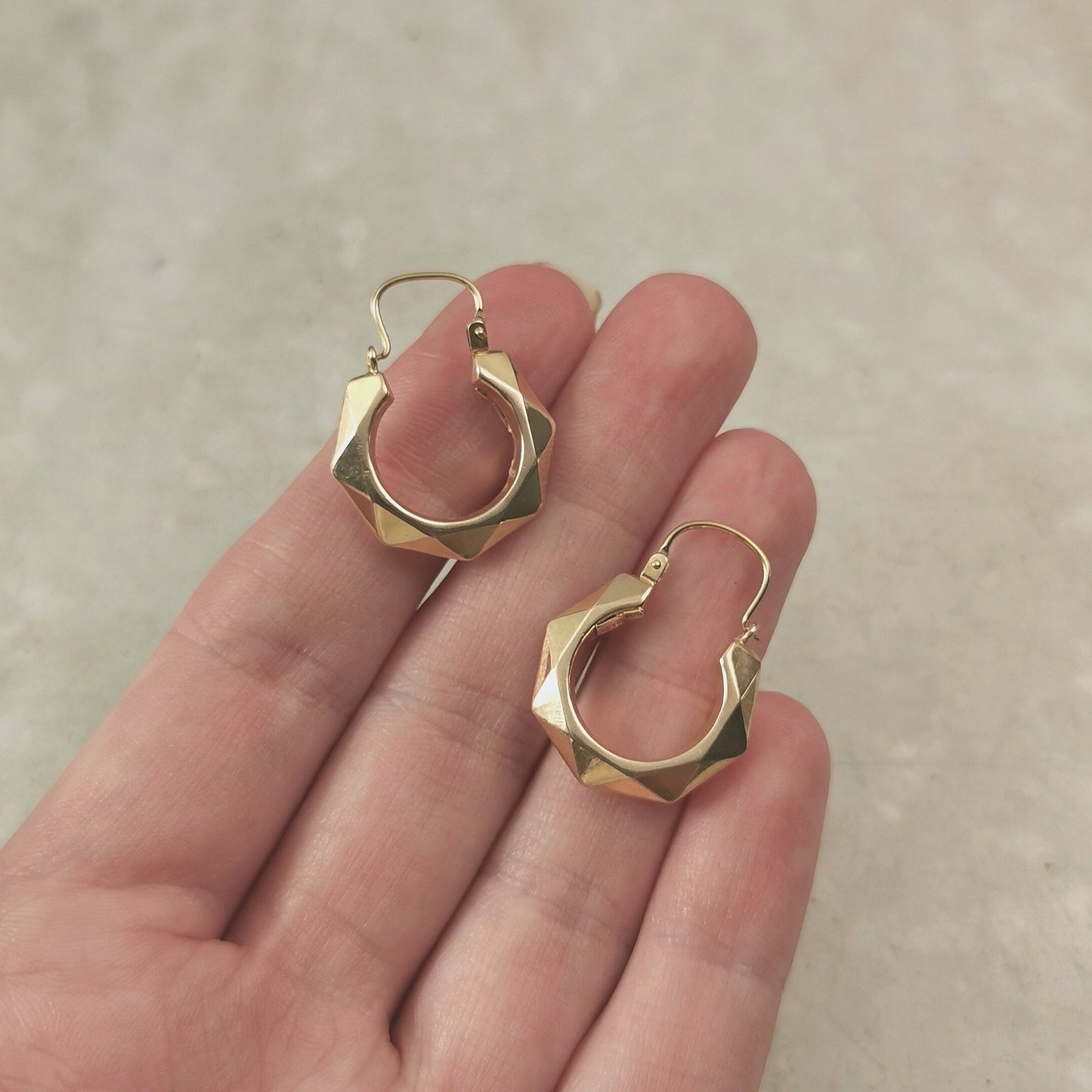 Vintage 10k Yellow Gold Faceted Hoop Earrings