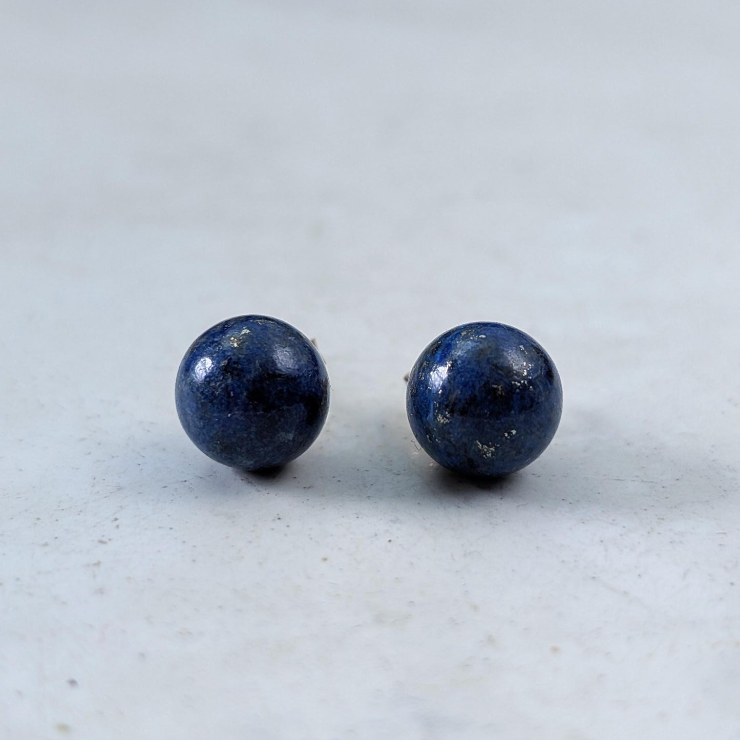 Estate 14k Yellow Gold Lapis Lazuli Ball Stud Earrings