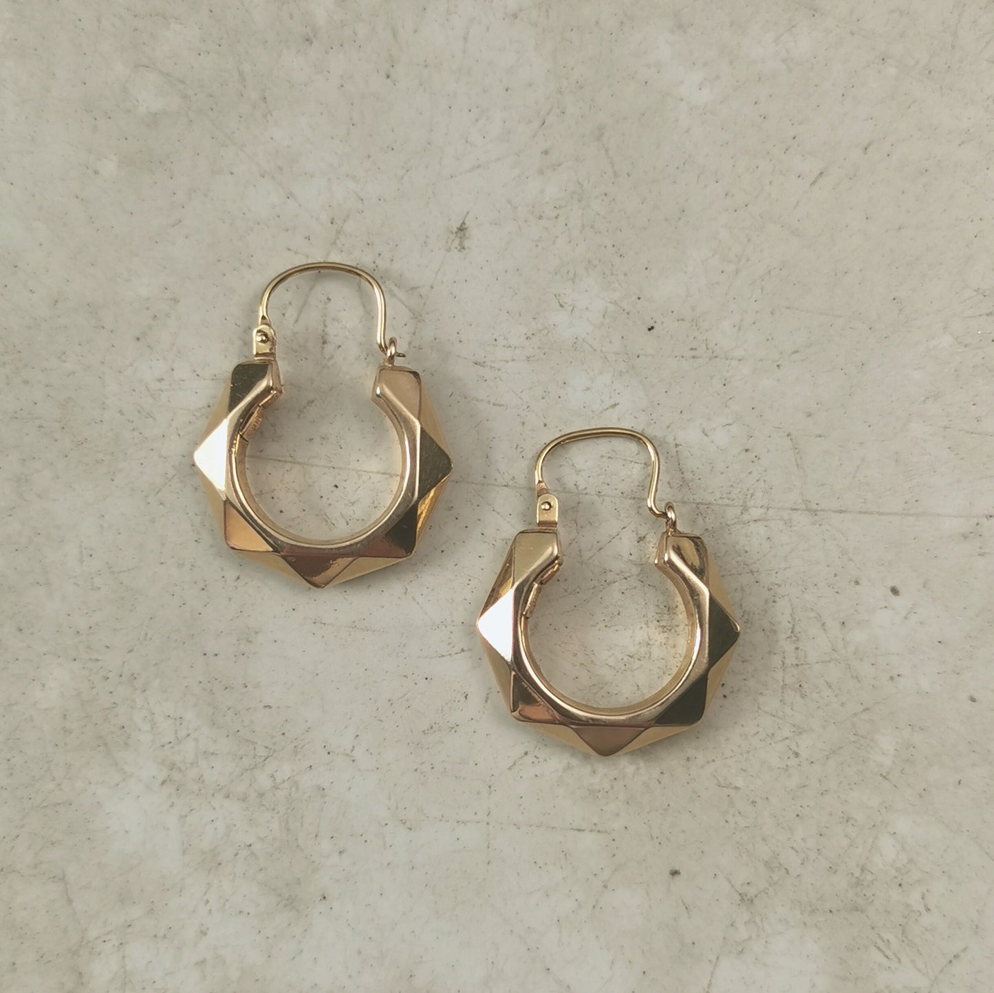 Vintage 10k Yellow Gold Faceted Hoop Earrings