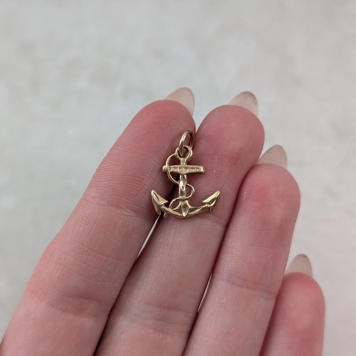 Estate 10k Yellow Gold Diamond Cut Anchor Pendant