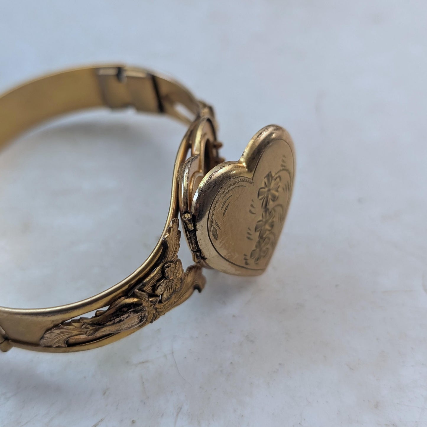 Vintage Gold Filled Sweetheart Locket Bracelet