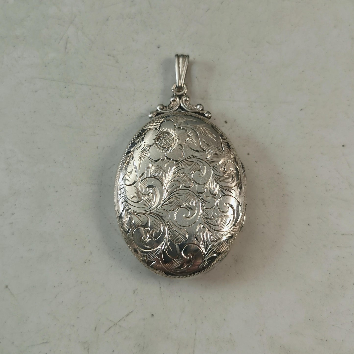 Vintage Large Sterling Silver Ornate Floral Locket
