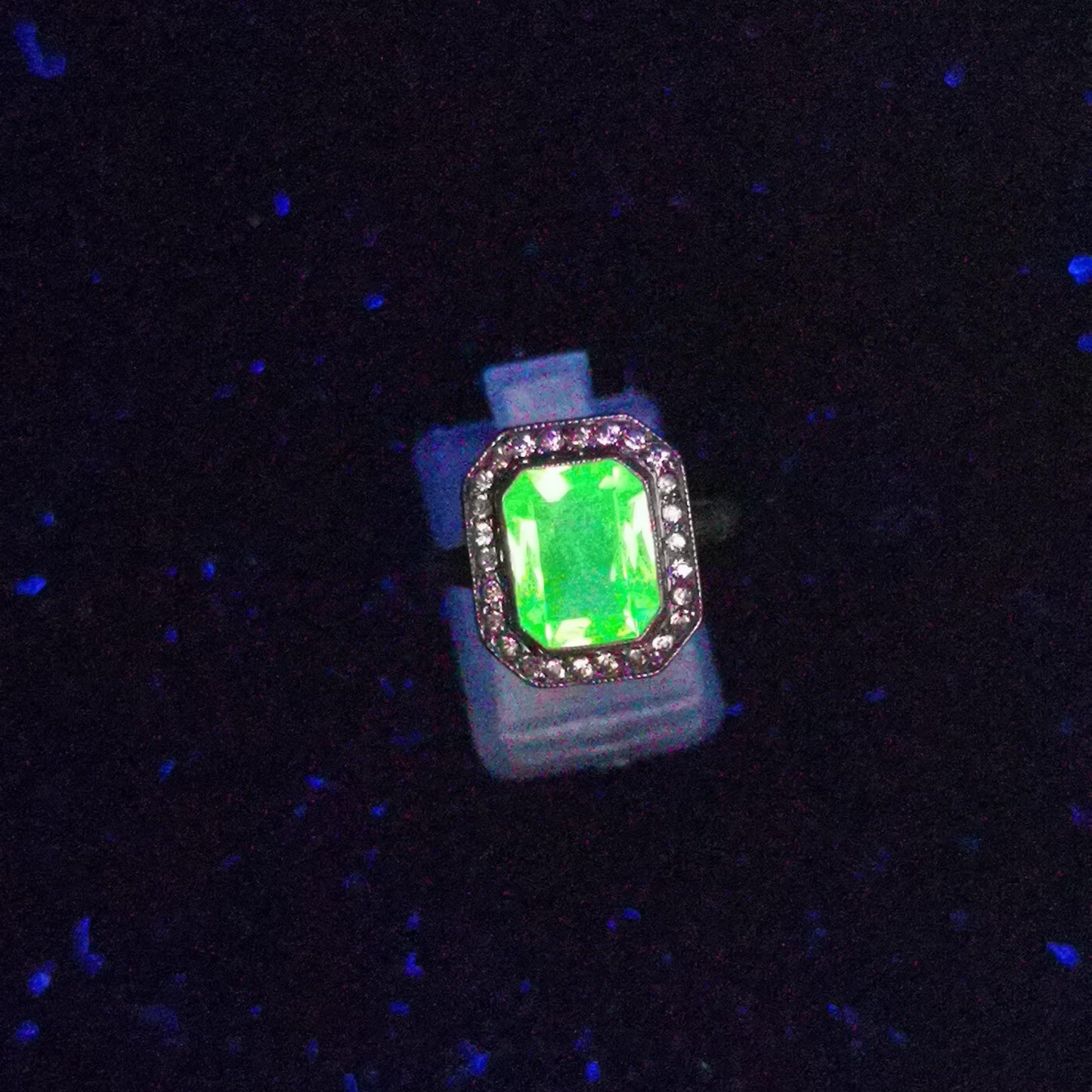 Art Deco Sterling Silver Uranium Glass Ring