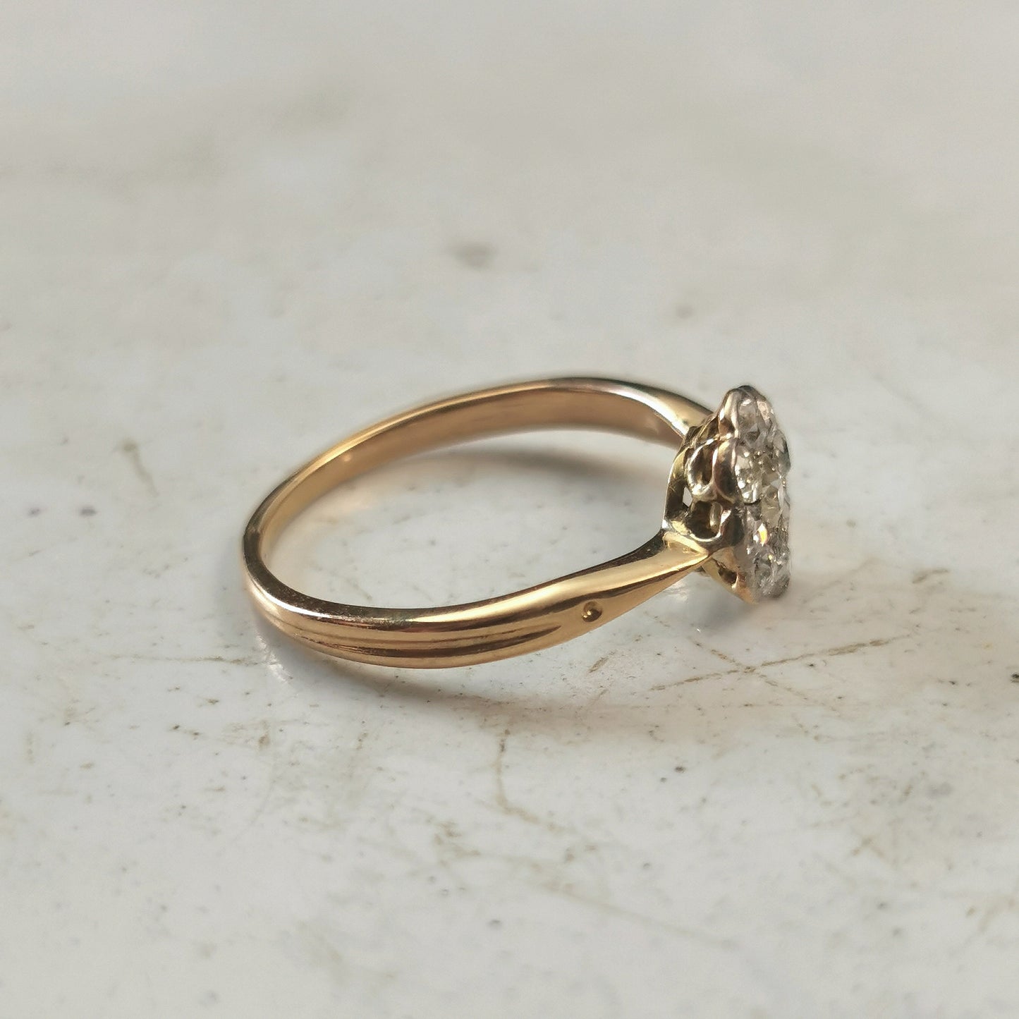 Edwardian 18k Yellow Gold Old Mine Cut Diamond Cluster Ring
