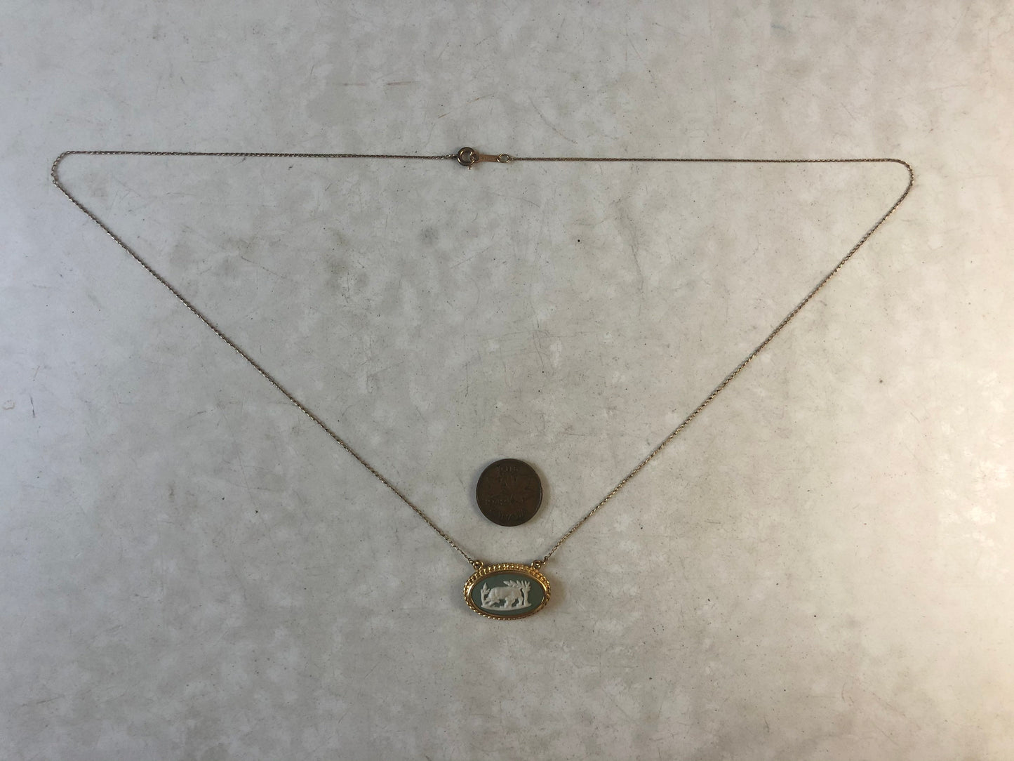 Vintage Gold Filled Wedgwood Necklace - Jasperware Cameo