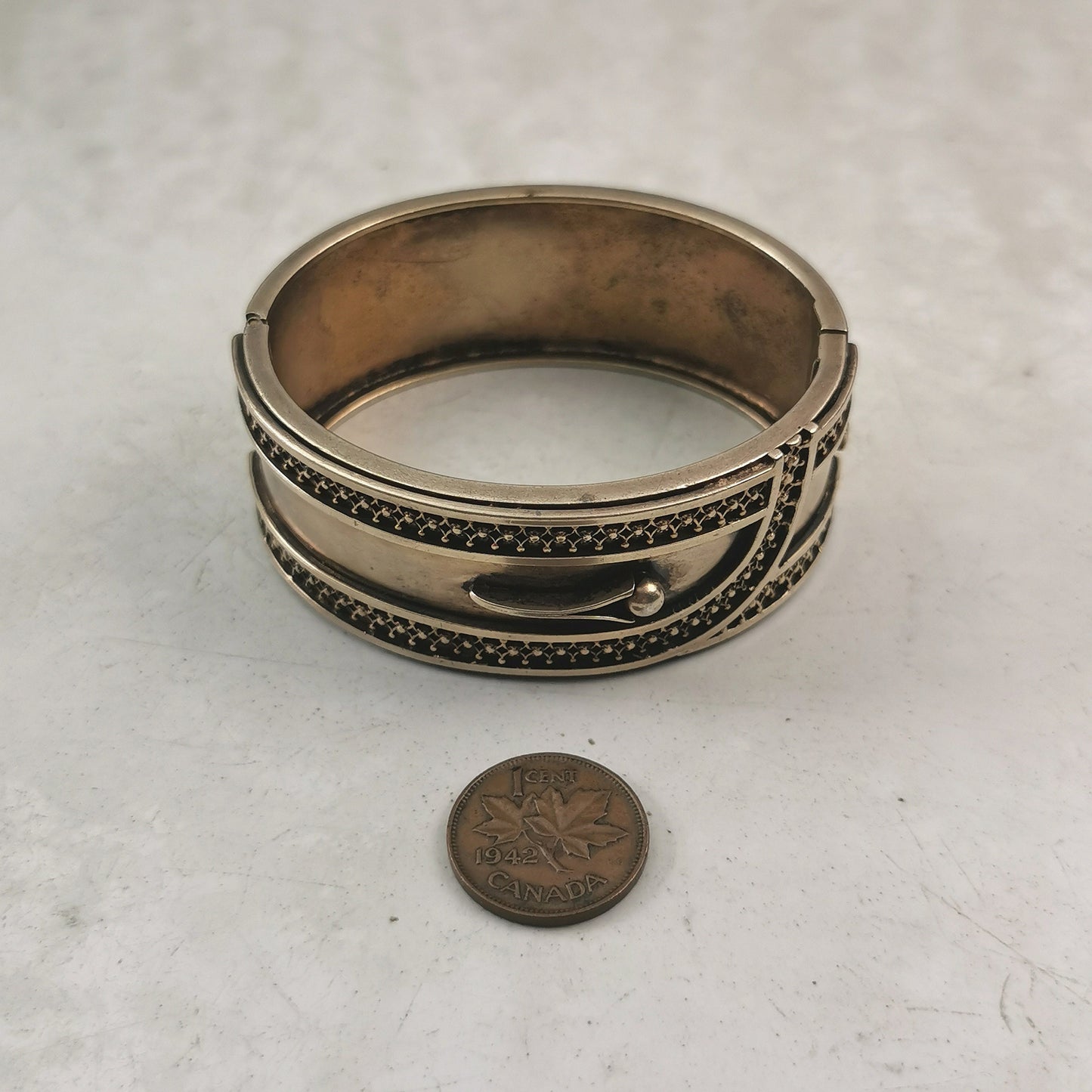 Antique Victorian Gold Filled Estrucan Revival Buckle Cuff Bracelet
