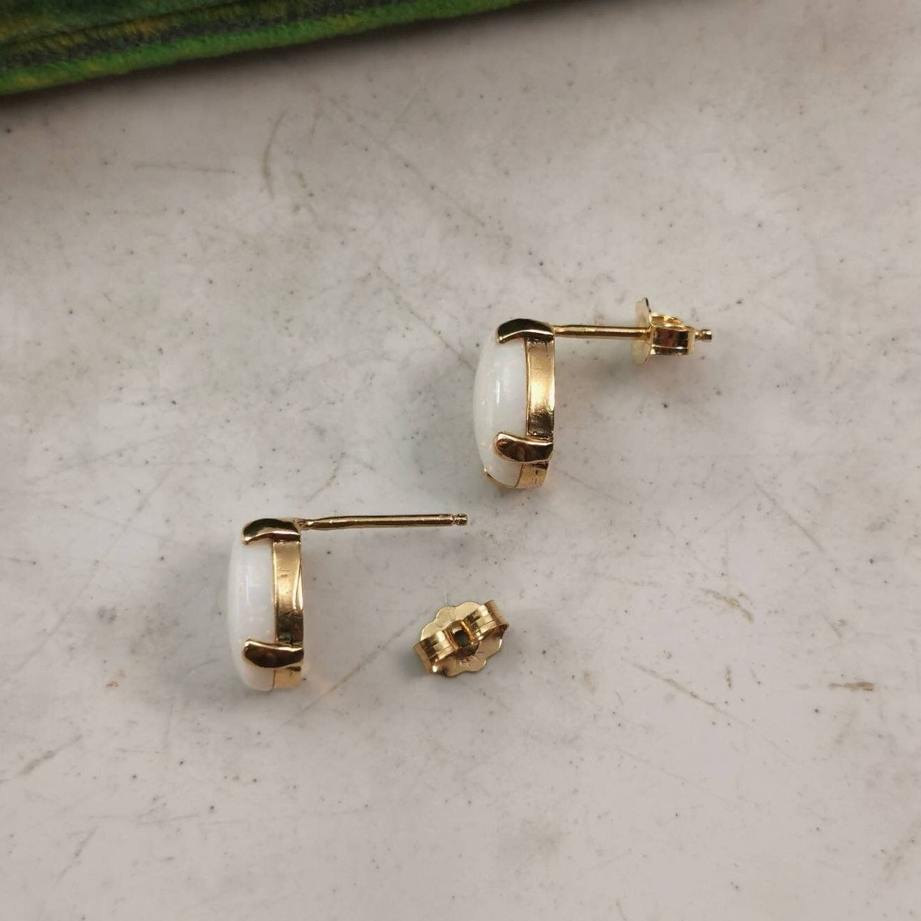 Estate 14k Yellow Gold Large Genuine Opal Studs