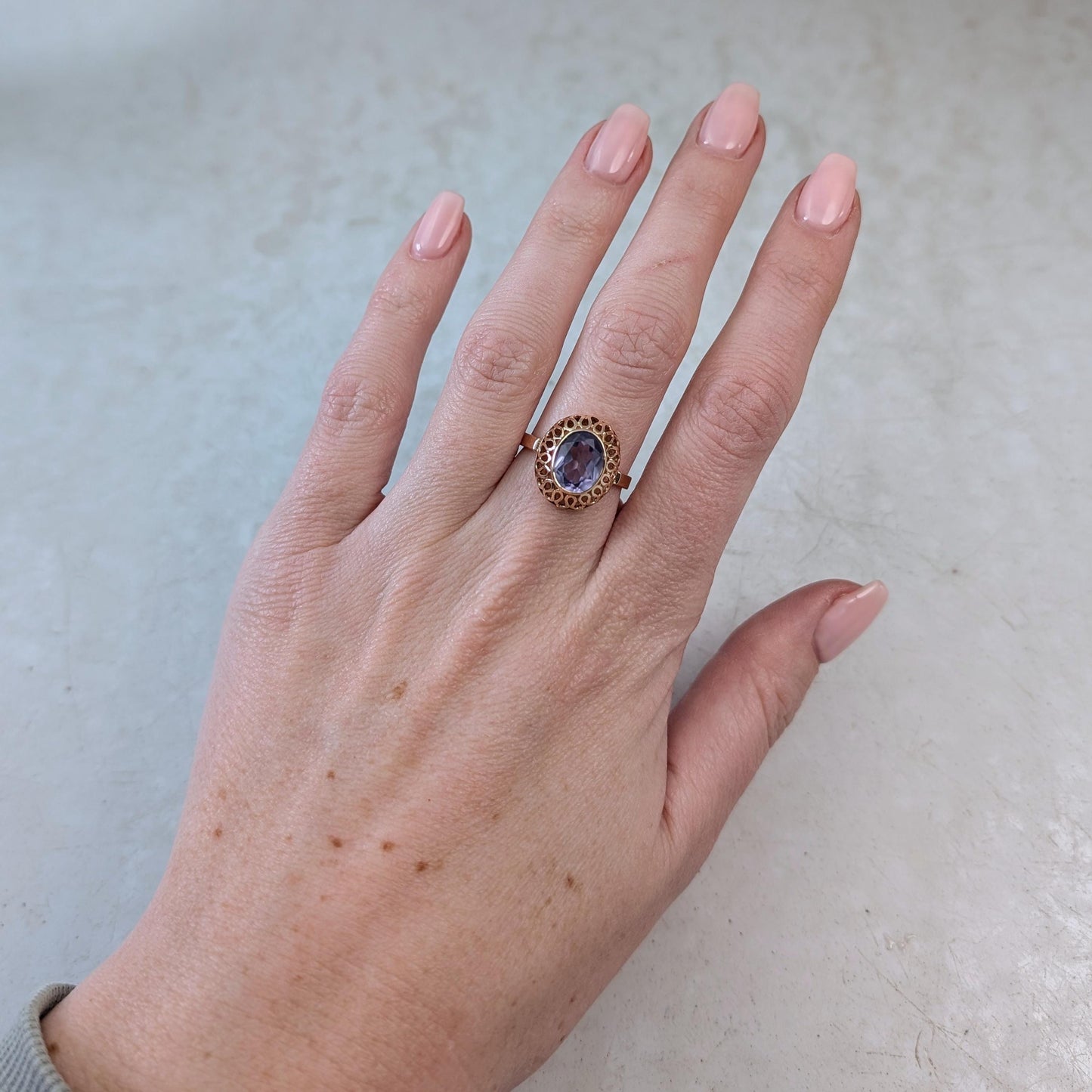 Vintage Polish 14k Yellow Gold Colour Change Alexandrite Ring