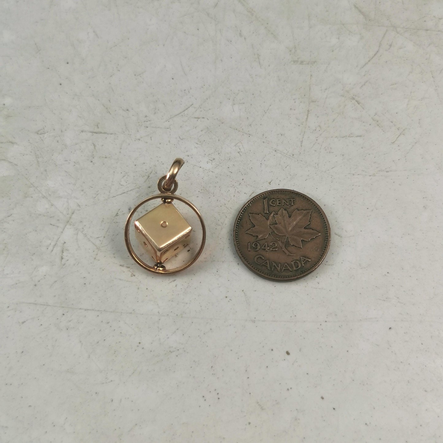 Vintage 10k Yellow Gold 3D Spinning Lucky Dice Charm