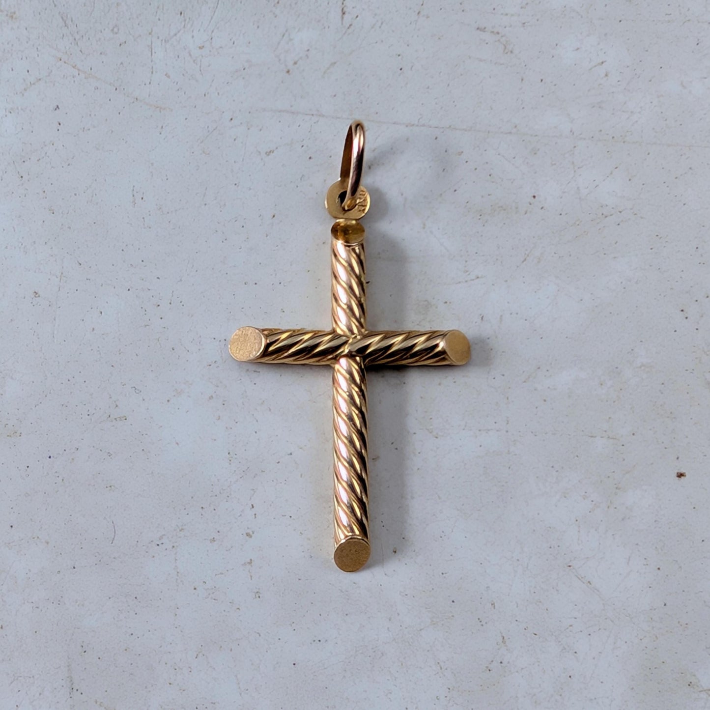 Estate Uno-A-Erre 10k Yellow Gold Twisted Cross Pendant