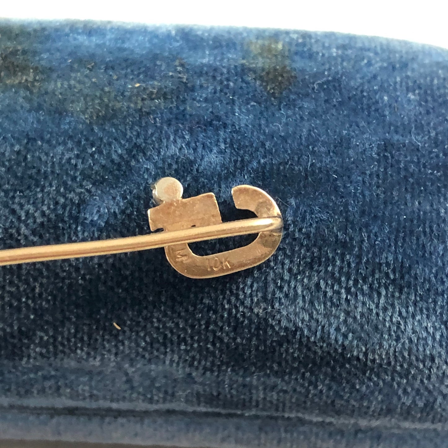 Estate Initial G Stick Pin - 10k Yellow Gold Diamond Pin