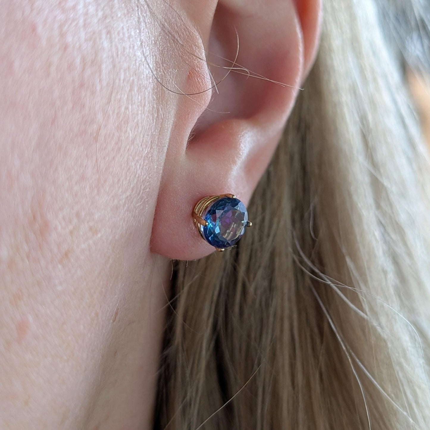 Estate 14k Yellow Gold Blue Mystic Topaz Studs