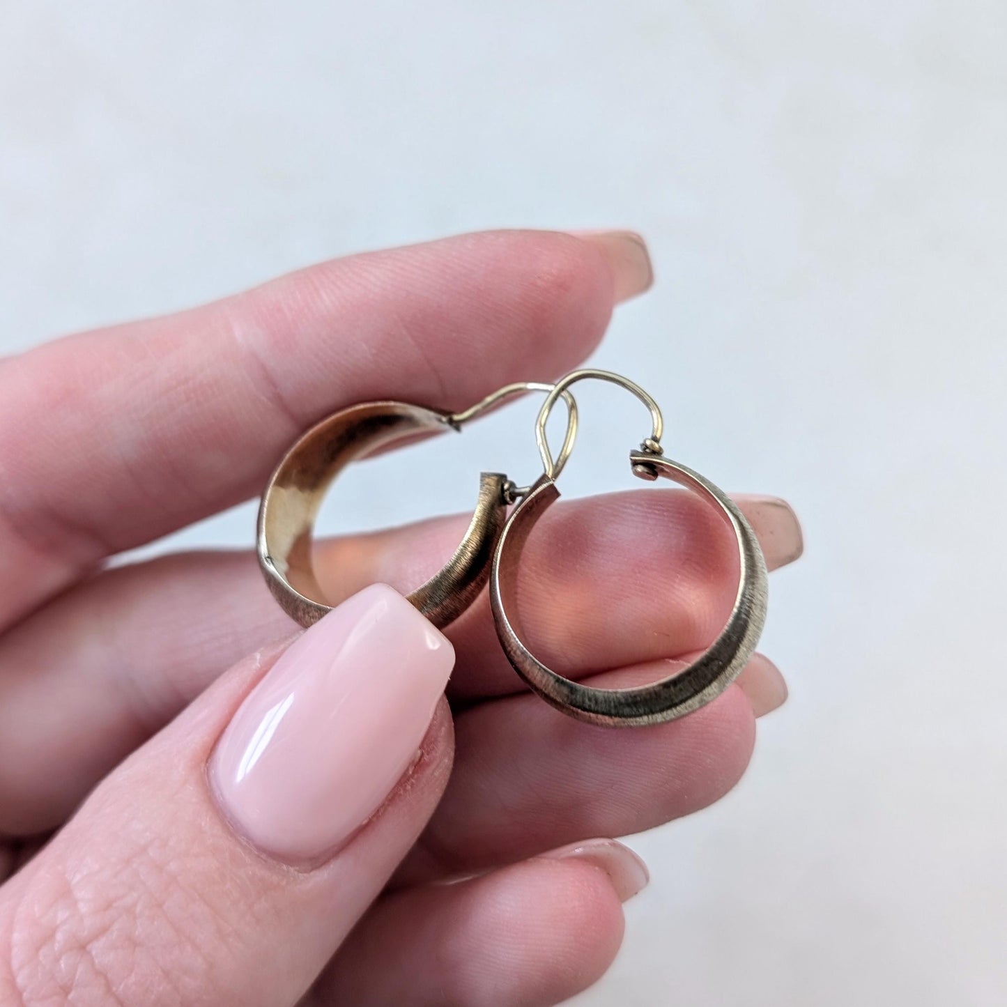 Vintage 10k Yellow Gold Satin Finish Dome Hoop Earrings