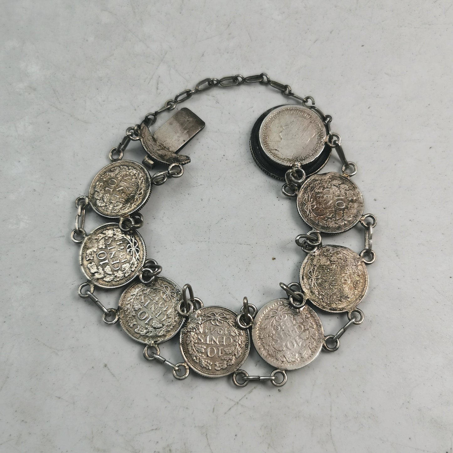 Vintage Queen Wilhelmina Silver Coin Bracelet