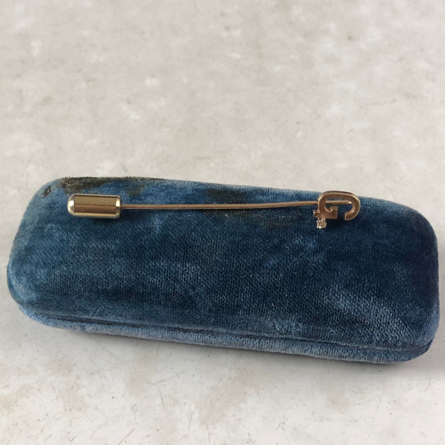 Estate Initial G Stick Pin - 10k Yellow Gold Diamond Pin