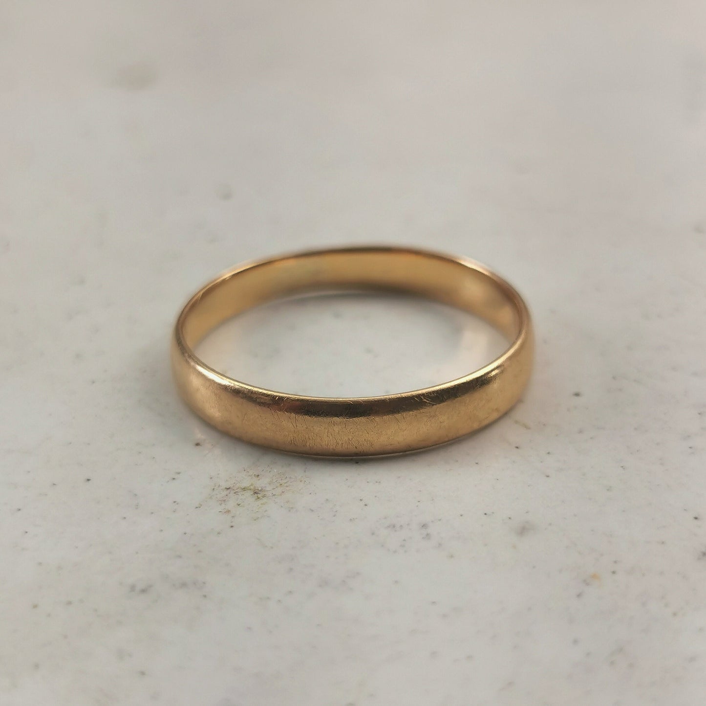 Antique 18K Yellow Gold 3mm Wedding Band