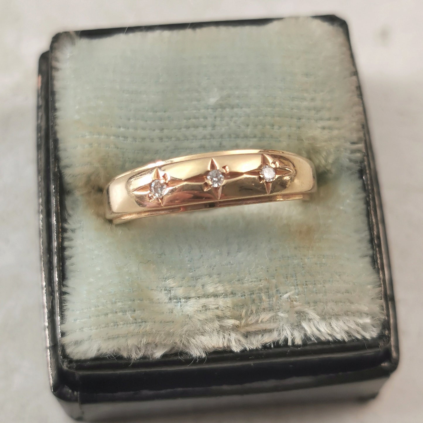 Estate 10k Yellow Gold Star Set Diamond Band - Stacking Ring