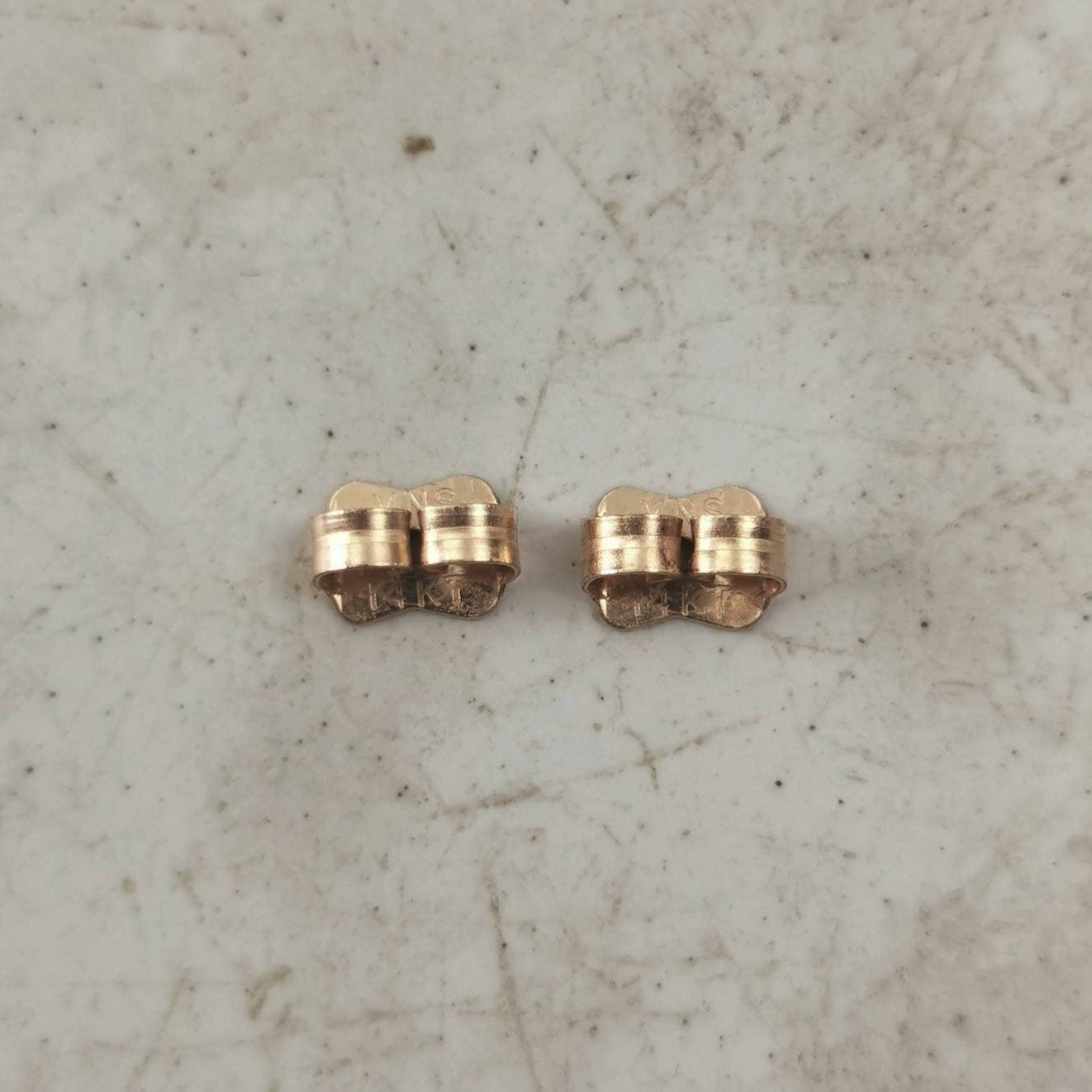Vintage 14k Yellow Gold Genuine Opal Circle Studs