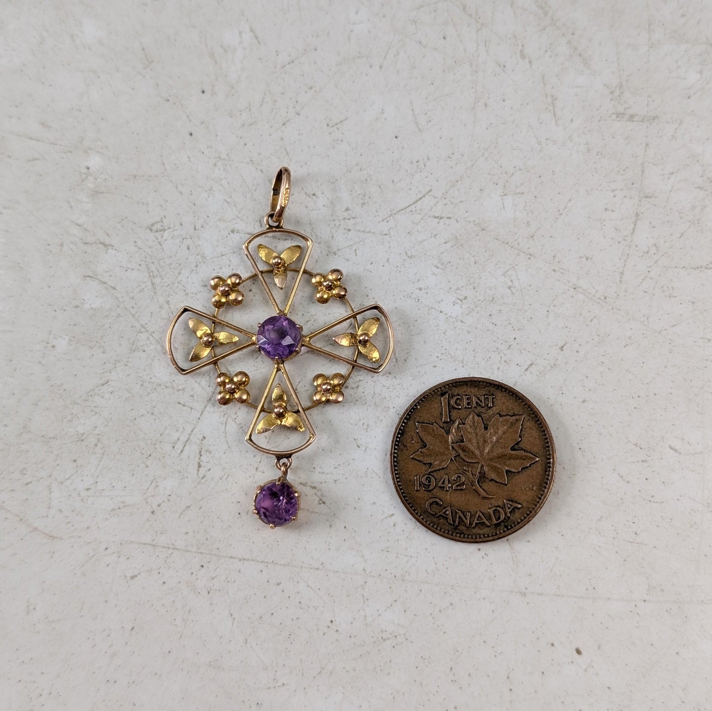 Antique Edwardian 10k Yellow Gold Amethyst Lavalier Pendant