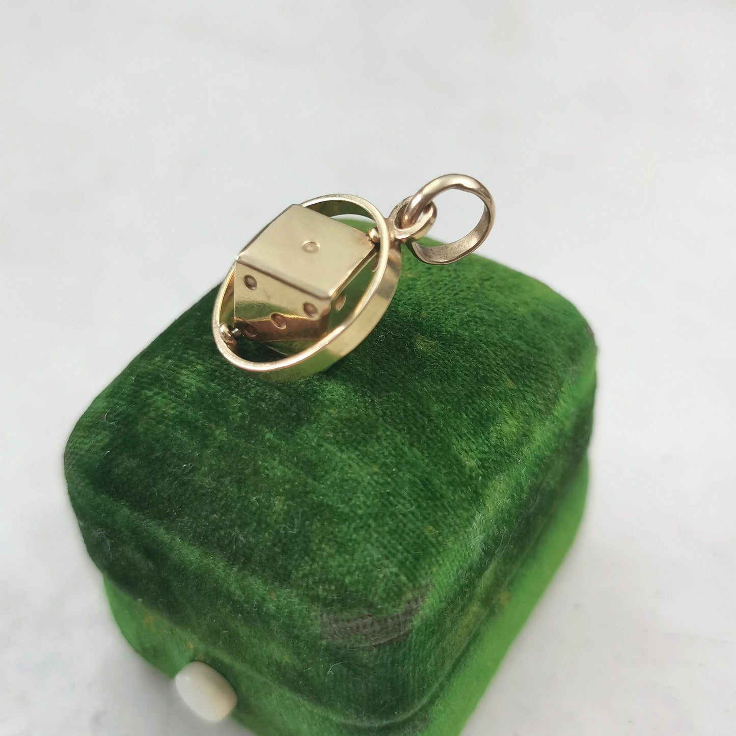 Vintage 10k Yellow Gold 3D Spinning Lucky Dice Charm