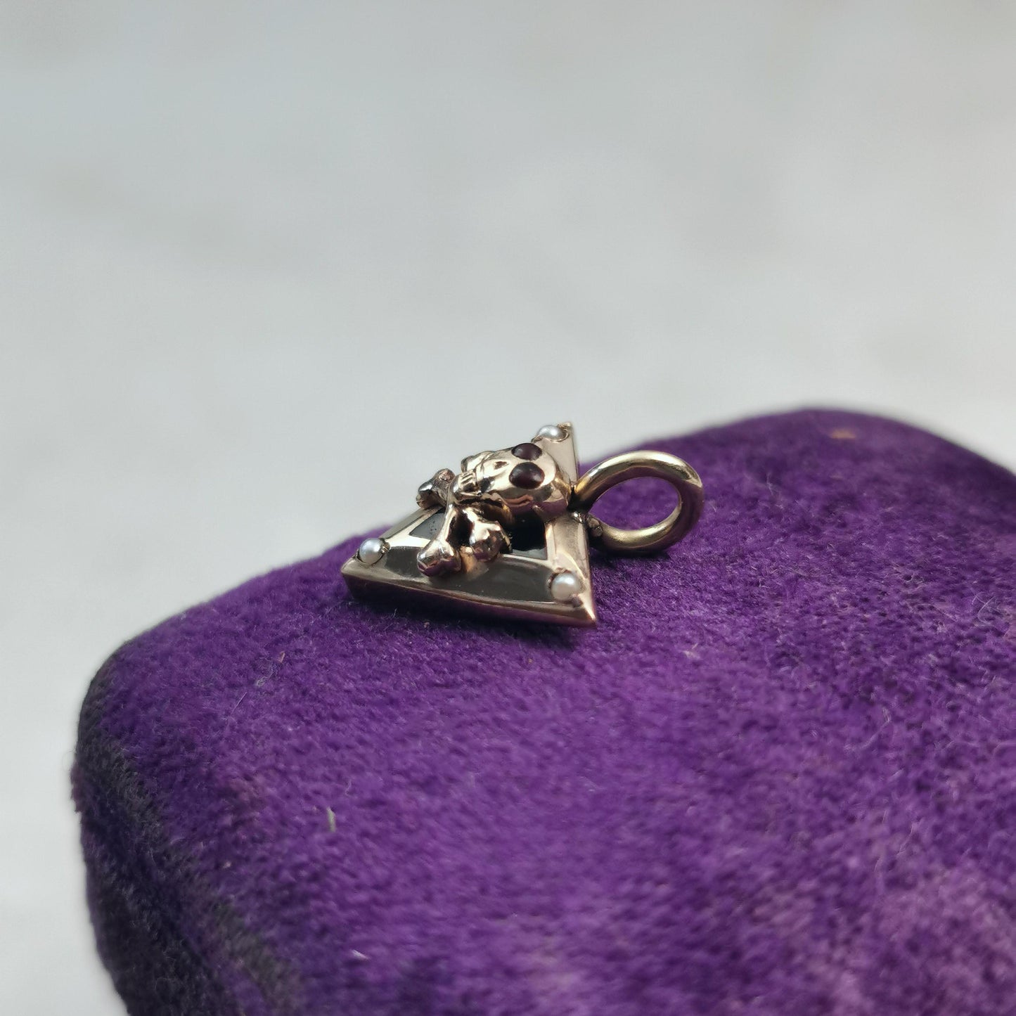 Repurposed Vintage 10k Yellow Gold Skull and Crossbones Pendant