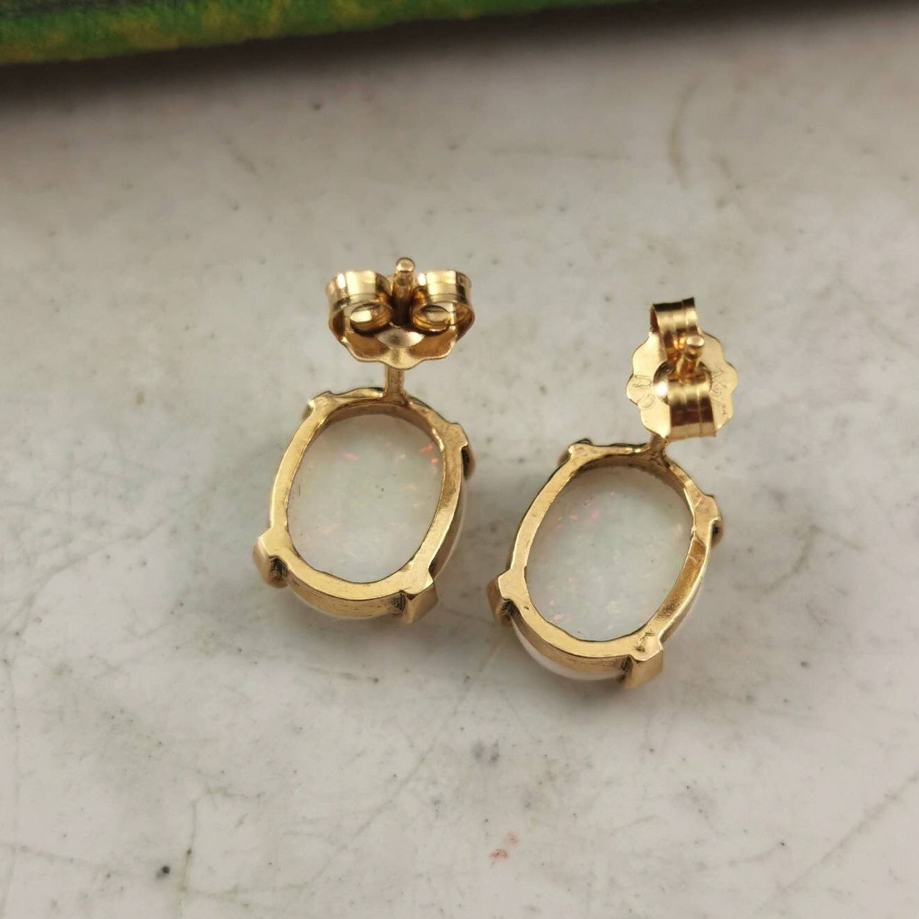 Estate 14k Yellow Gold Large Genuine Opal Studs